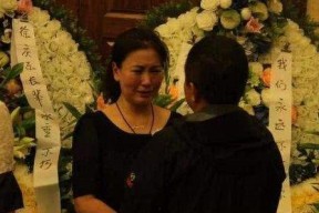 王茜老公女儿照片