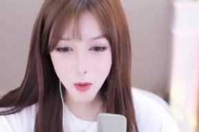 娱乐吃瓜主播女,揭秘娱乐吃瓜主播女生的魅力与影响力